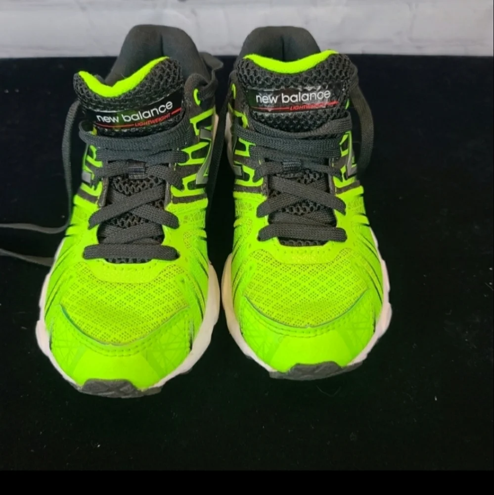 New Balance Kids 890s Black & Neon Green S…